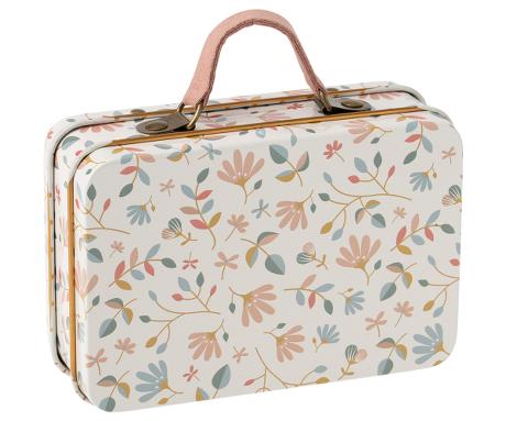 Suitcase In Metal, Merle Light